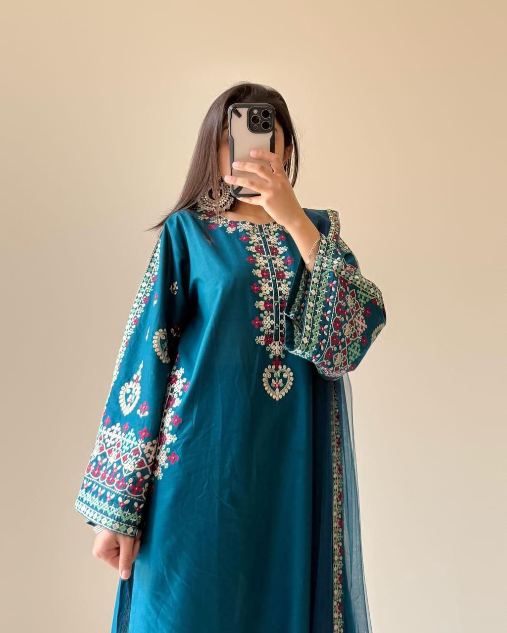 ZINC TEAL ELEGANCE