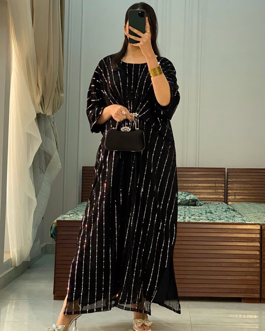 Rooh-e-Sham Kaftan – Elegance in Every Fold