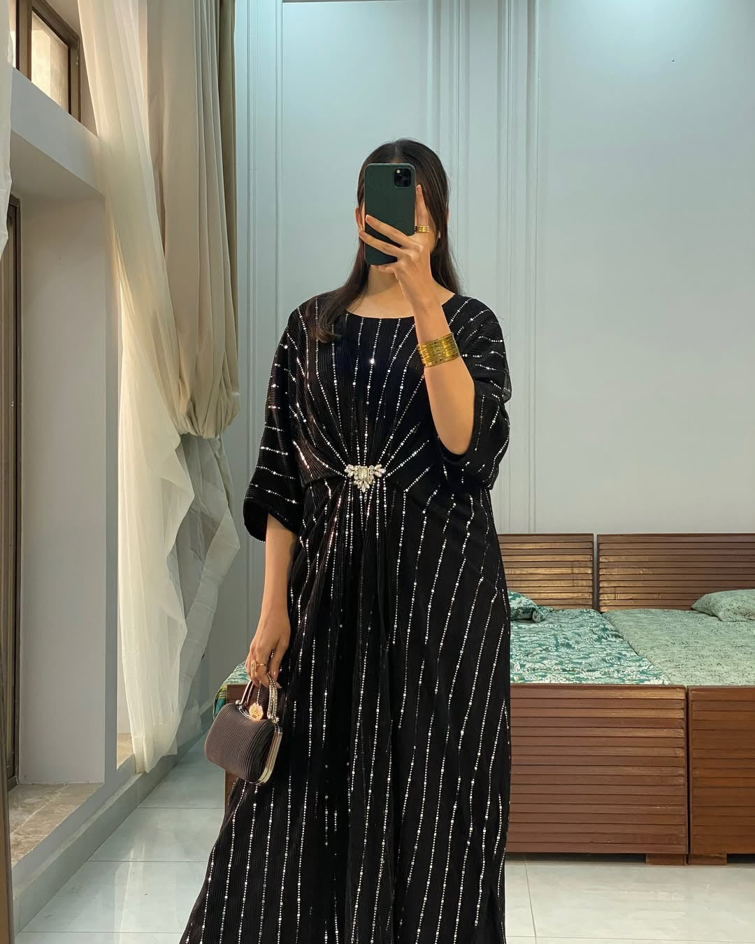 Rooh-e-Sham Kaftan – Elegance in Every Fold
