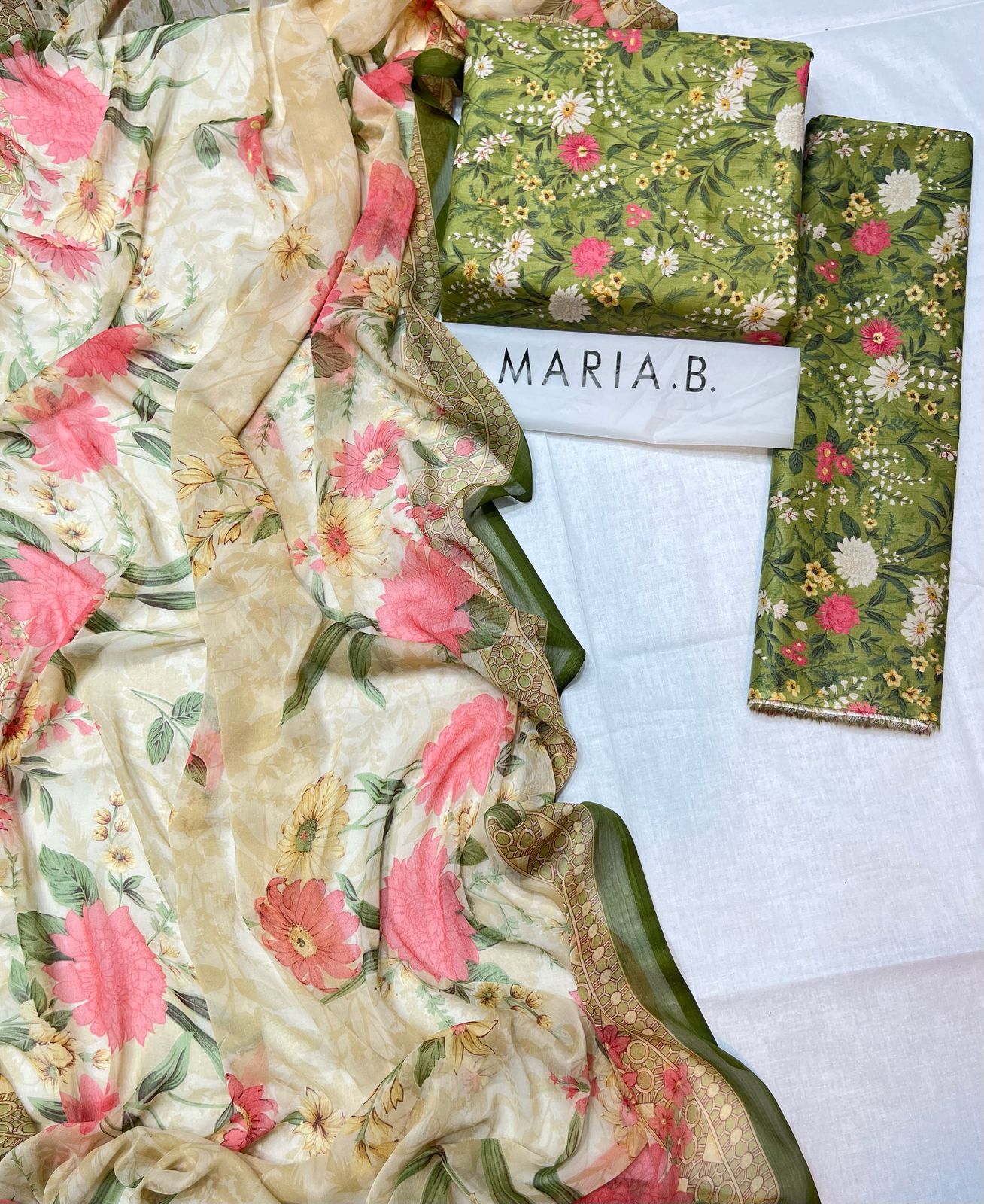 MARIA.B & BAROQUE Inspired 3-Piece Lawn Unstitched Suit – Digital Printed | Premium Fabric