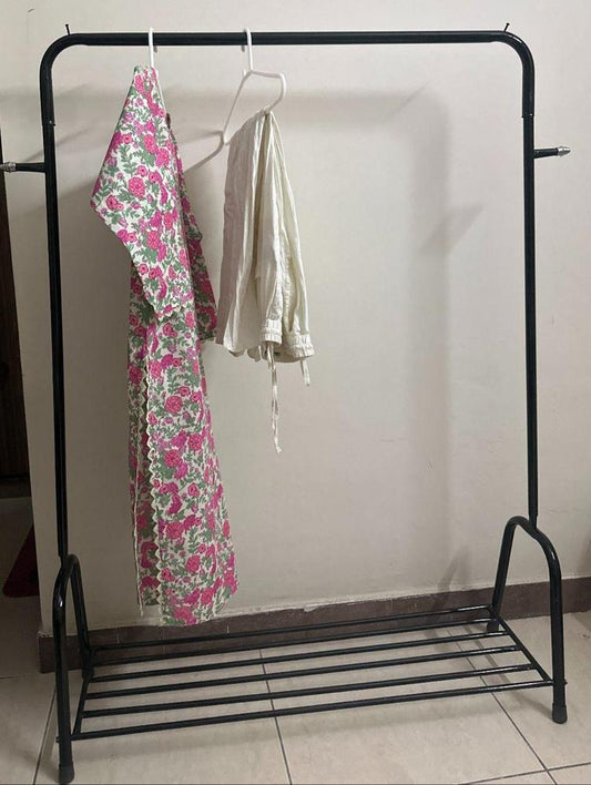 Premium Foldable Boutique Hanger Stand – Heavy Duty Clothing Display Rack